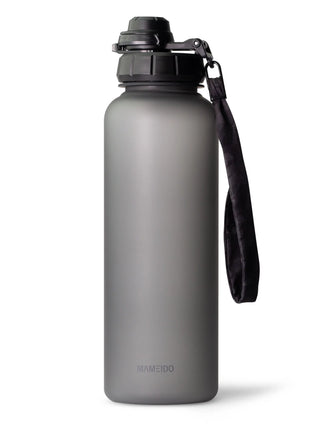 TRINKFLASCHE MIT STROHHALM